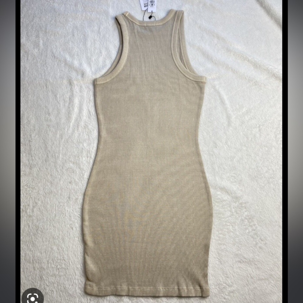 Fitted mini dress (IT’S NOT BLACK) size small petite.